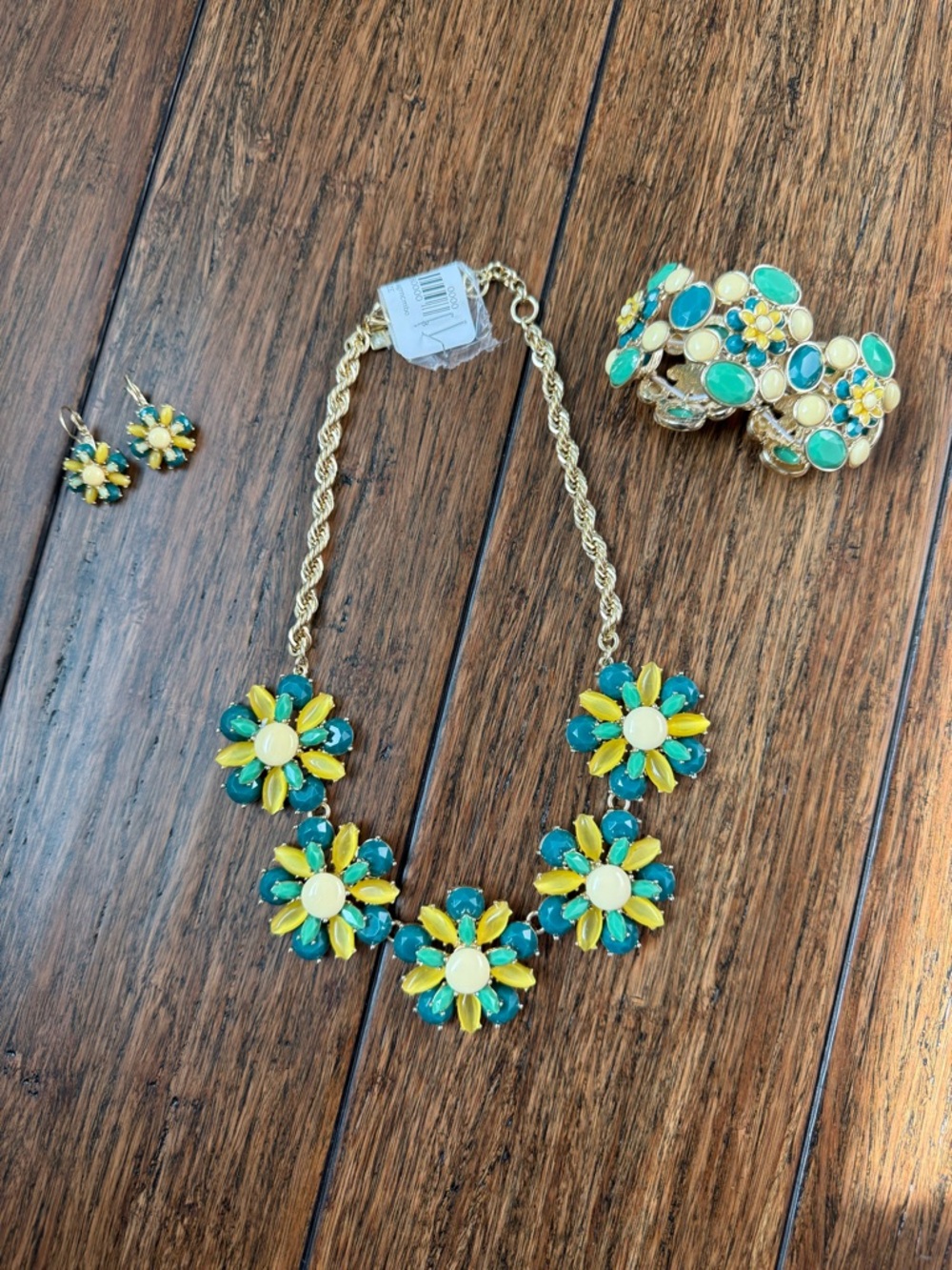 Banana Republic Orchid Jewelry Gemstone Bundle - Picture 6 of 15